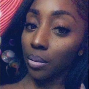 Meet your Posher, Miranda